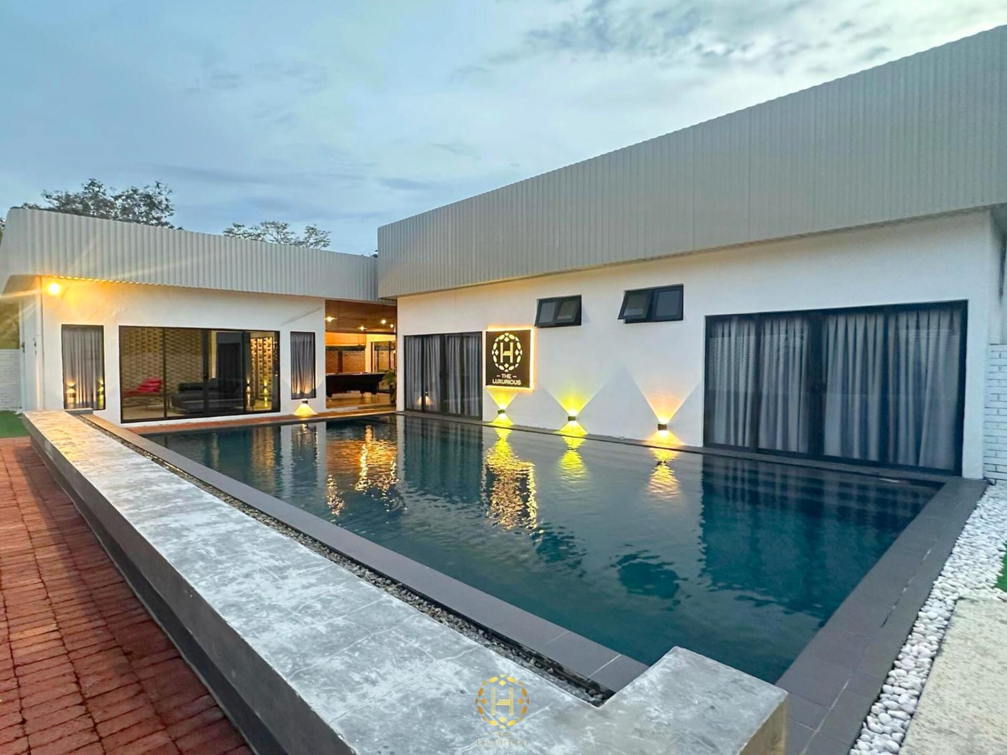 The Luxurious 1256, A Famosa Melaka Villa Алор Гаджах Екстериор снимка
